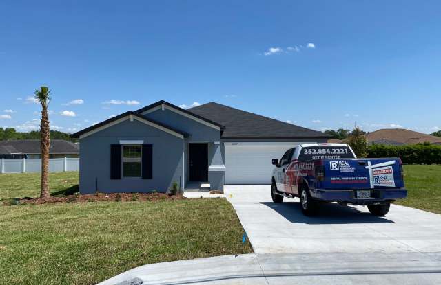 MOVE IN BY FEBRUARY 15TH AND RECIEVE HALF OFF FIRST MONTH- Hills Of Tuscany - Great Location, 3/2/2 ***WON'T LAST*** photos photos