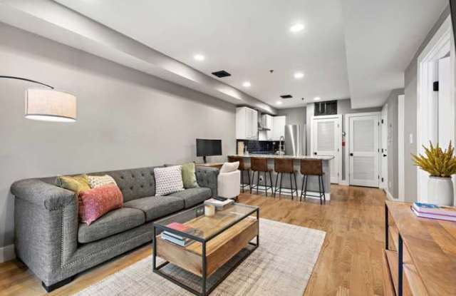 122 Madison St Apt 3 Gallery 1