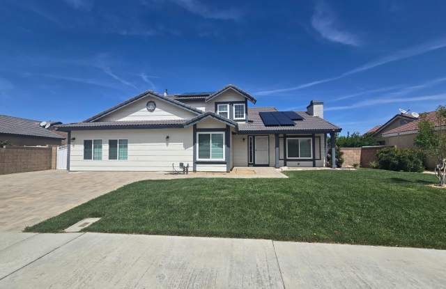 Room for Rent – 1621 W Newgrove St, Lancaster, CA 93534 photos photos