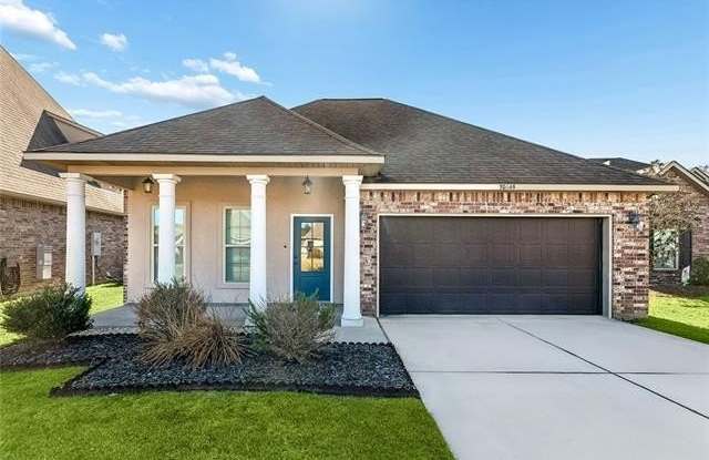 70445 CHAMBLY Court photos photos