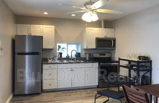 1311 Barelas Rd SW - 1311 Barelas Road Southwest, Albuquerque, NM 87102