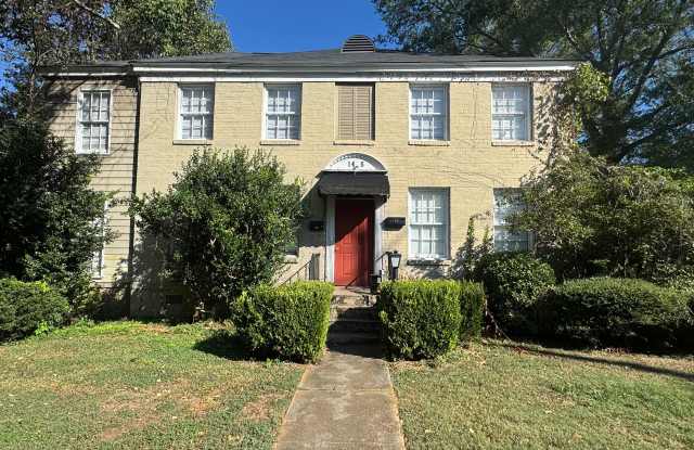 Large Cloverdale Apartment photos photos