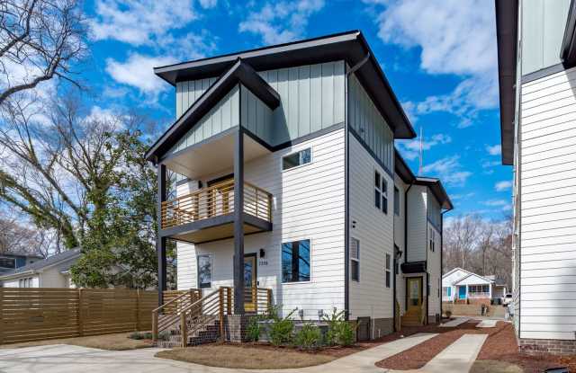 *OFFERING RENT PROMOTION FOR FIRST 6 MONTHS, WAIVED APPLICATION FEES  $300 MOVE IN PROMOTION** Luxurious New Construction 3BD, 4BA Downtown Raleigh Townhome with Spacious Balcony and Natural Light Throughout photos photos