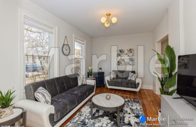 1114 Florence Ave - 1114 Florence Avenue, Evanston, IL 60202