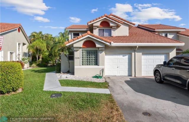 7378 Pinewalk Dr - 7378 Pinewalk Drive South, Margate, FL 33063
