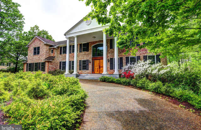 1103 DAPPLE GREY COURT Gallery 2