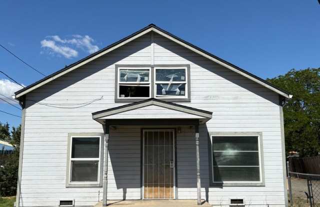 Spacious 3 Bedroom + Office | Updated Flooring | Bright & Inviting photos photos