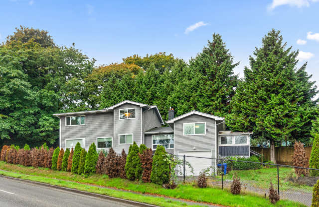 9234 3rd Avenue Southwest photos photos