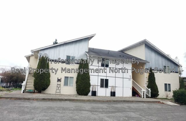 620 Beach Ave - 620 Beach Avenue, Marysville, WA 98270