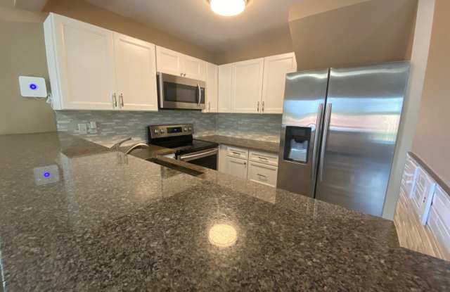 7151 SW Sagert Street #104 Gallery 4