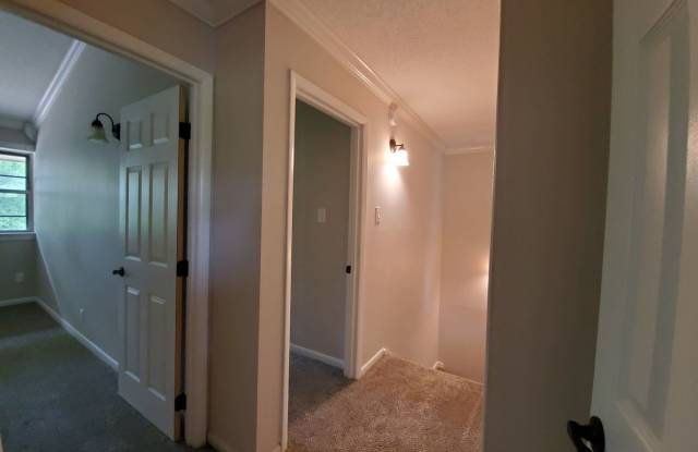 2320 Colony Drive SW Gallery 3