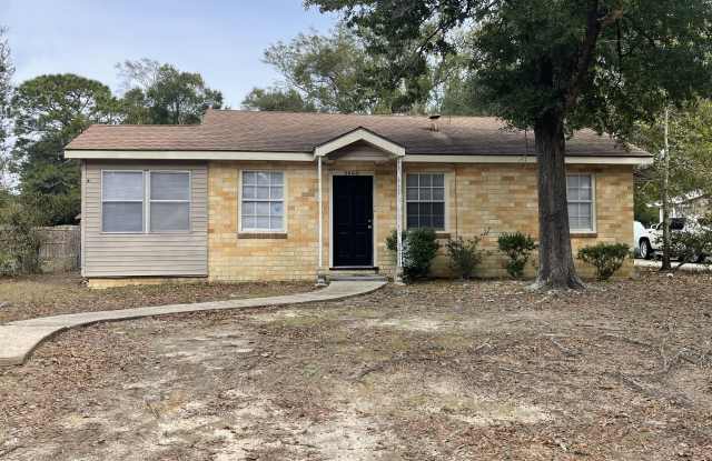 3900 Park Blvd photos photos