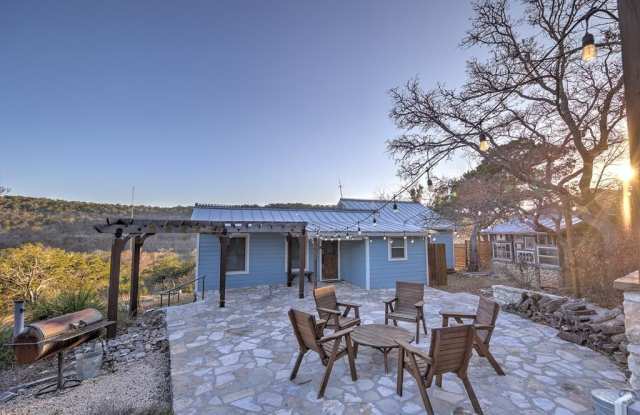 205 Cedar Cliff Loop - 205 Cedar Cliff Loop West, Kerr County, TX 78024