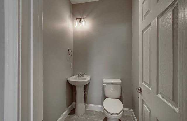 330 Pauline Ingle Dr photos photos