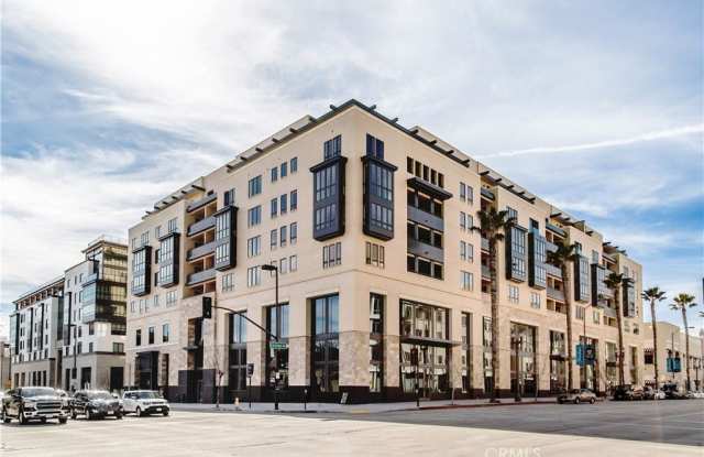 39 S Los Robles Avenue photos photos