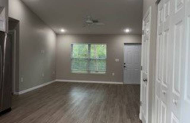 6054 N Moss Circle Gallery 2