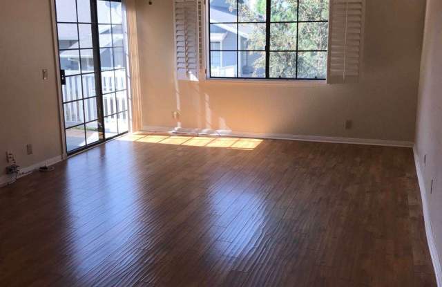 1759 Shady Oaks Ct, Azusa, CA 91702, USA Gallery 3