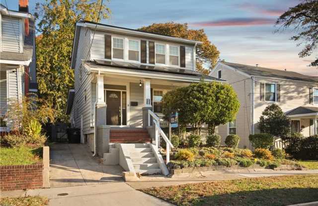 Classic 3 bedroom Home in the heart of Colonial Place photos photos