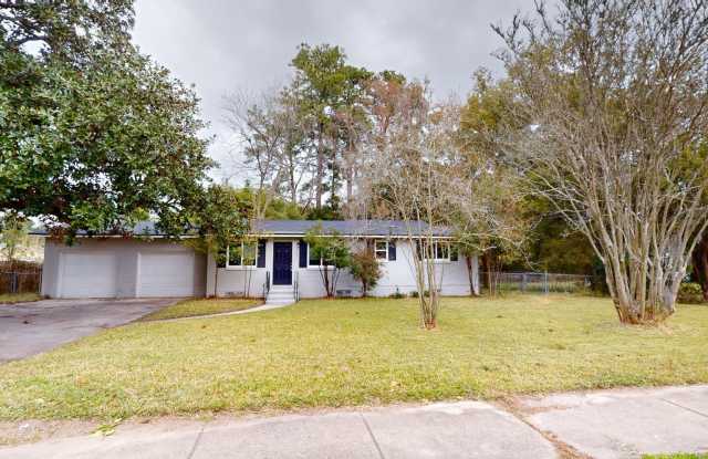 Beautiful 3 bedroom ,1.5 bathrooms , house photos photos