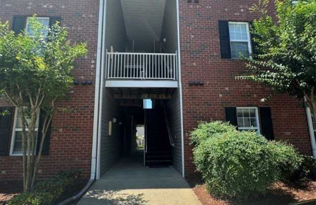 616 Marshtree Lane unit: 103 photos photos