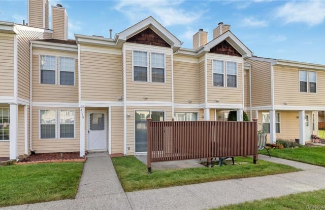 2718 Whispering - 2718 Whispering Hls, Chester, NY 10918