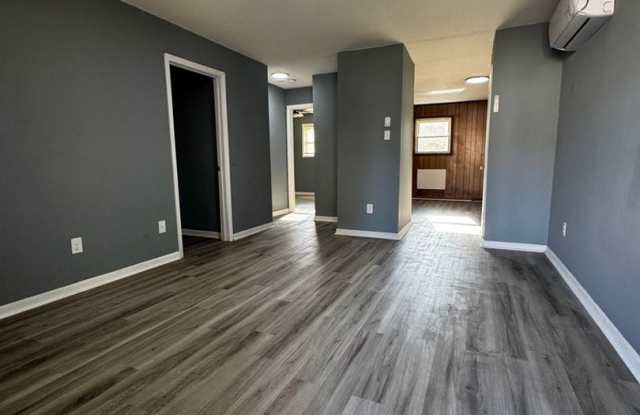 505 N Ellis St photos photos