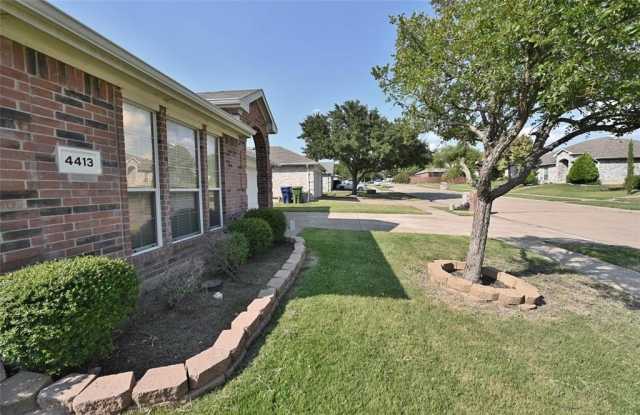 4413 Waterbird Lane Gallery 3