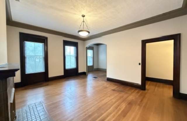 2410 Ashland Avenue - 2nd Gallery 4