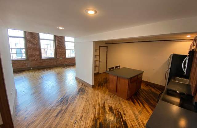 Monarch Mills - 600 North Hartley Street, York, PA 17404