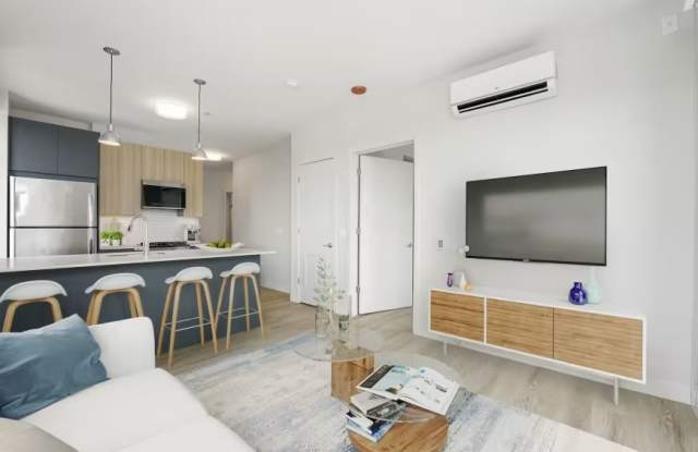 648 North May St. - 648 North May Street, Chicago, IL 60642