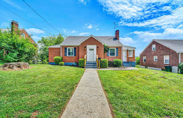 Charming Brick Ranch- Roanoke County photos photos