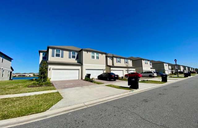 15553 WILLOW ARBOR CIRCLE Gallery 2