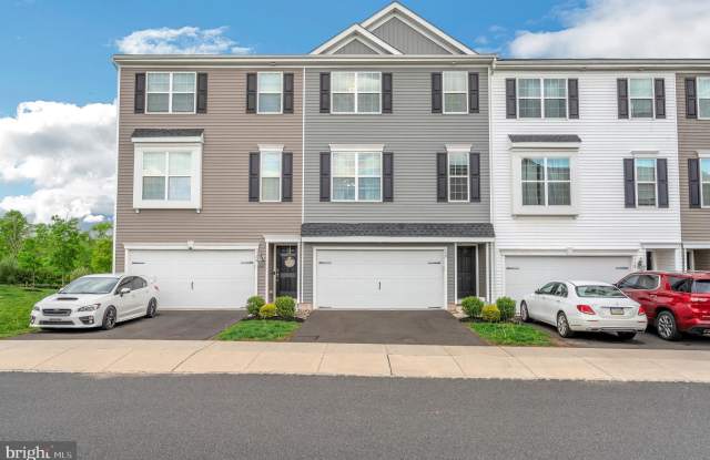 120 EDGEWATER COURT photos photos