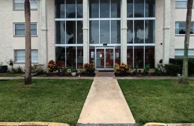 3 Bedroom, 2 Bath for Rent at 1902 Honour Road #24 Orlando FL 32839 photos photos