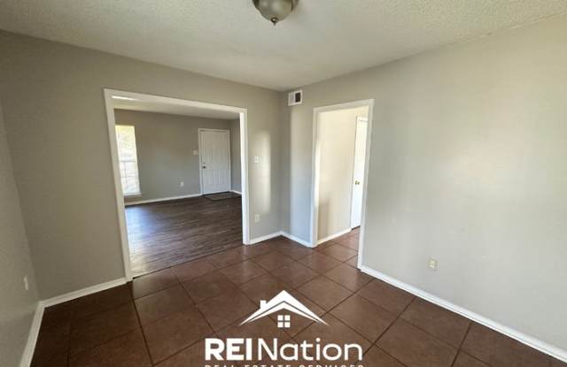 6659 Knollfield Drive Gallery 4