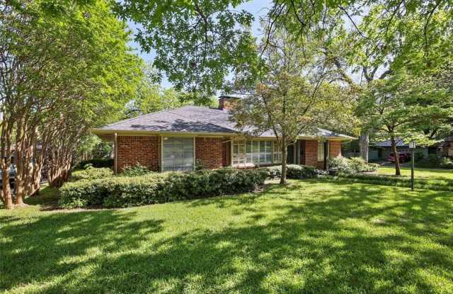 7204 Meadow Lake Avenue Gallery 2