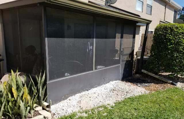 606 Casa Park Cir Gallery 2