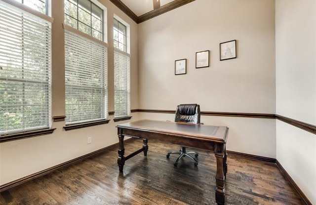 959 Cougar Drive Gallery 4