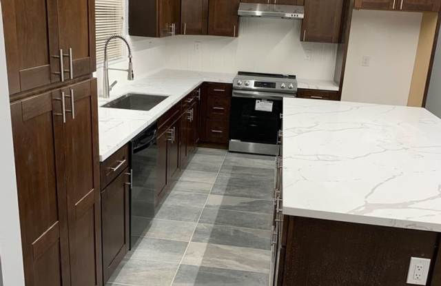 Charming Adobe Ranch Style Home - 3228 Vía Altamira, San Diego County, CA 92028