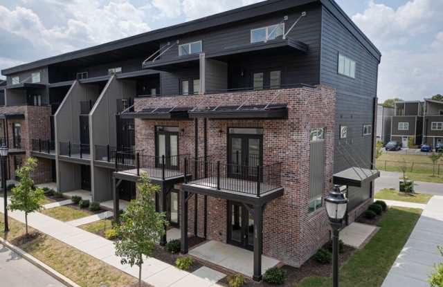 1825 S Watkins Street - 1825 South Watkins Street, Chattanooga, TN 37404