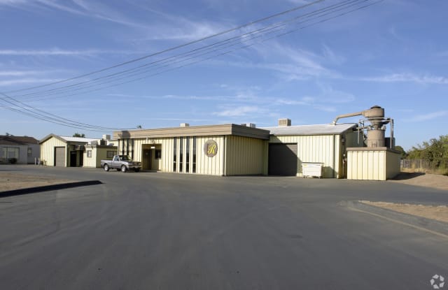 2038 E. Jensen Ave. Unit C1-SHOP - 2038 East Jensen Avenue, Fresno, CA 93706