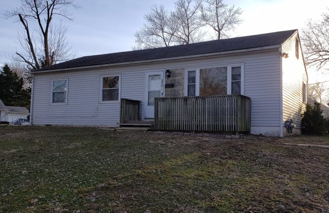 3619 NE 54th Ter - 3619 NE 54 Ter, Kansas City, MO 64119