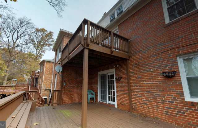 4835 BROAD BROOK DRIVE Gallery 2