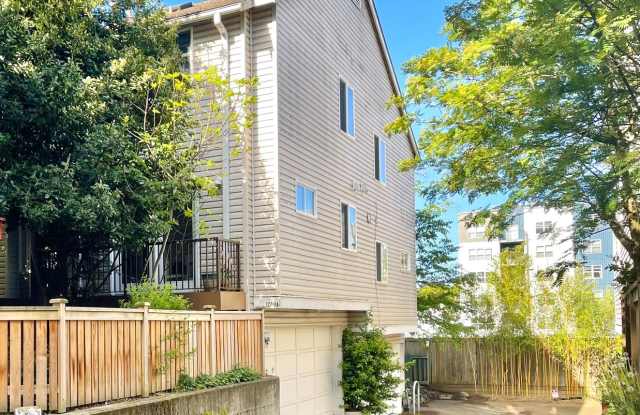 Great Townhome for rent - 12713 35th Avenue Northeast, Seattle, WA 98125