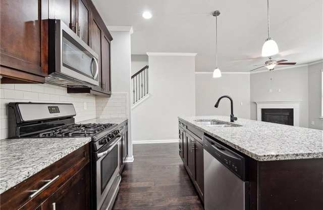5590 Bright Cross Way Gallery 4