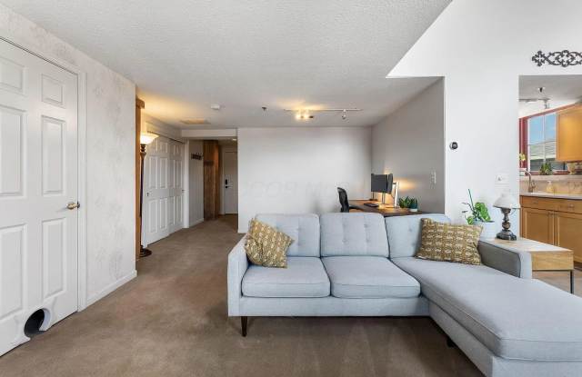 544 S Front St # S8 photos photos