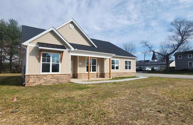 112 W MAIN Street photos photos