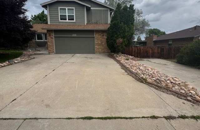 House in Broomfield - 155 West 9th Avenue, Broomfield, CO 80020 House in Broomfield - 155 West 9th Avenue, Broomfield, CO 80020