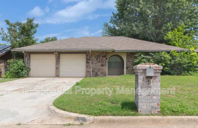 9317 North Sherwell Drive photos photos