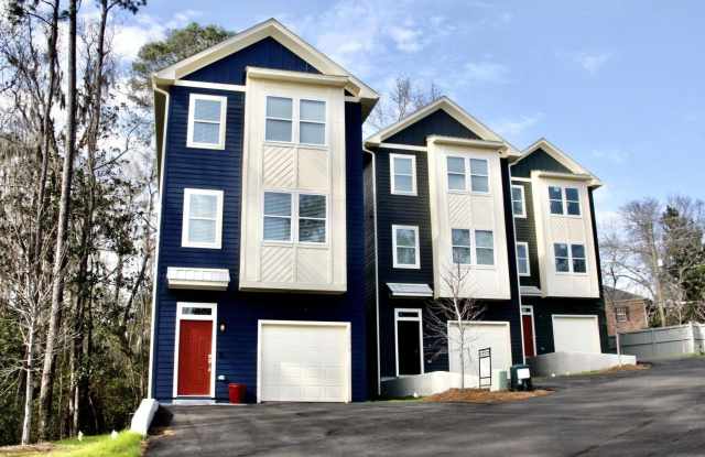 1577 Metropolitan unit: 4 photos photos 1577 Metropolitan unit: 4 photos photos